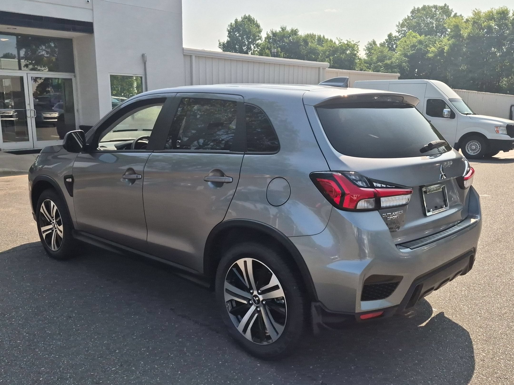 2026 Mitsubishi Outlander Sport ES