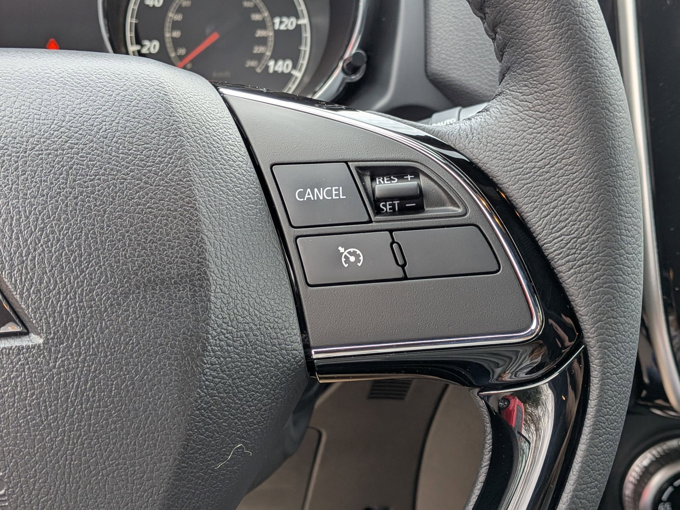 2026 Mitsubishi Outlander Sport SEL