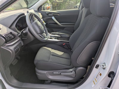 2025 Mitsubishi Eclipse Cross LE