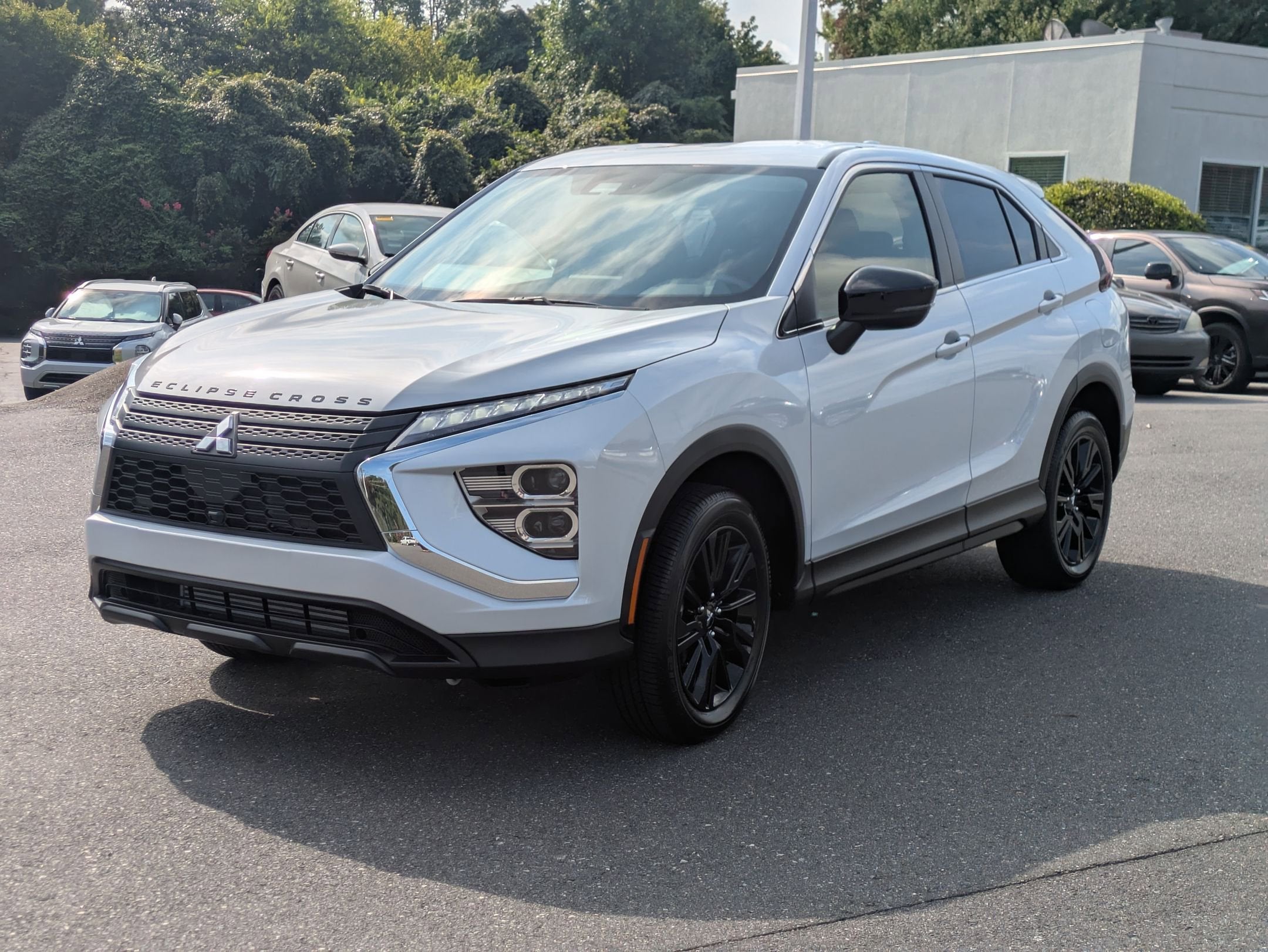 2025 Mitsubishi Eclipse Cross LE