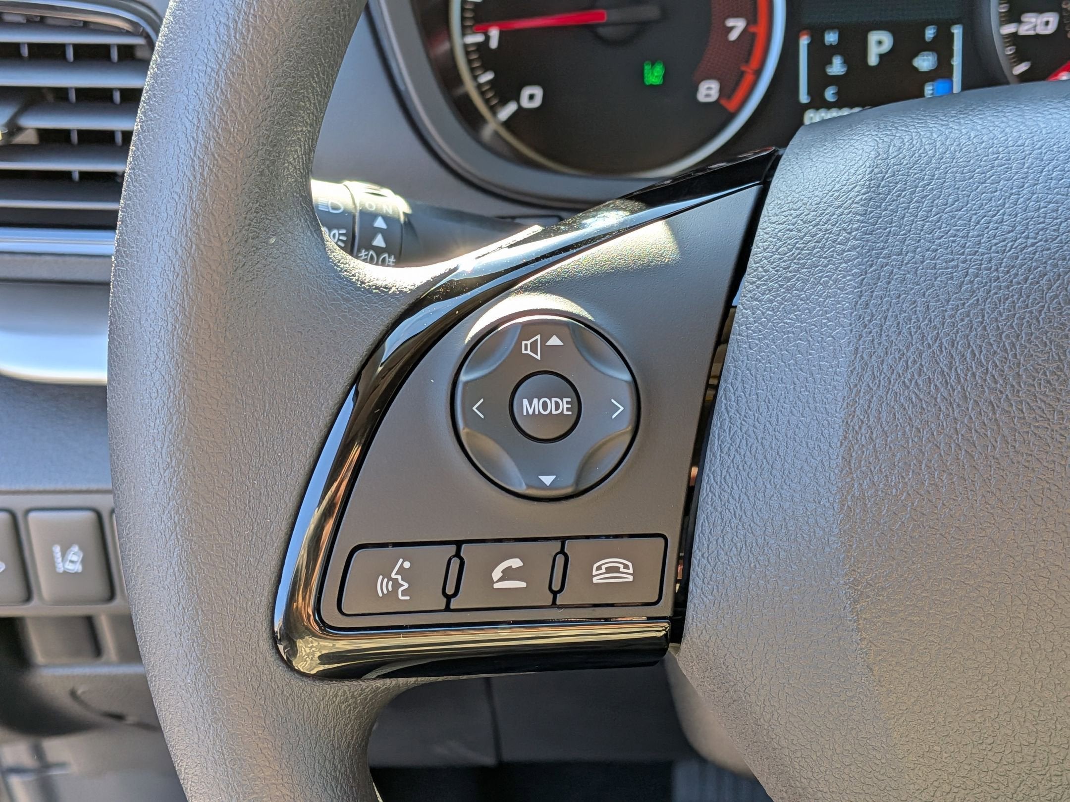 2026 Mitsubishi Eclipse Cross LE