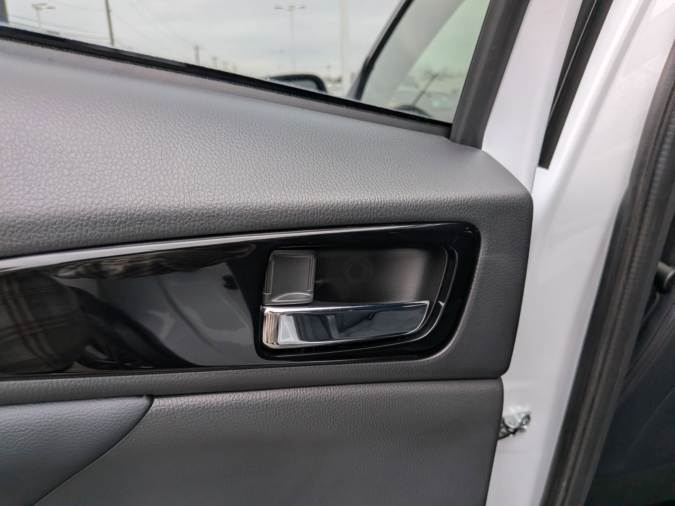 2025 Mitsubishi Eclipse Cross Black Edition