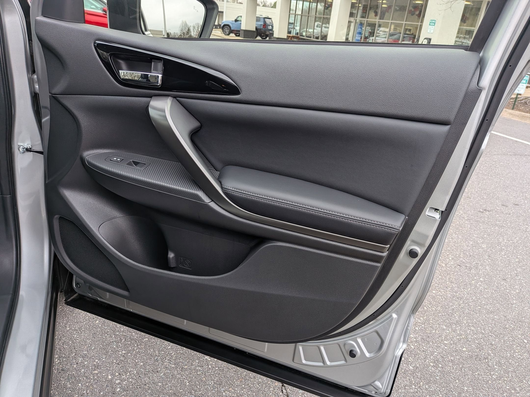 2025 Mitsubishi Eclipse Cross Black Edition