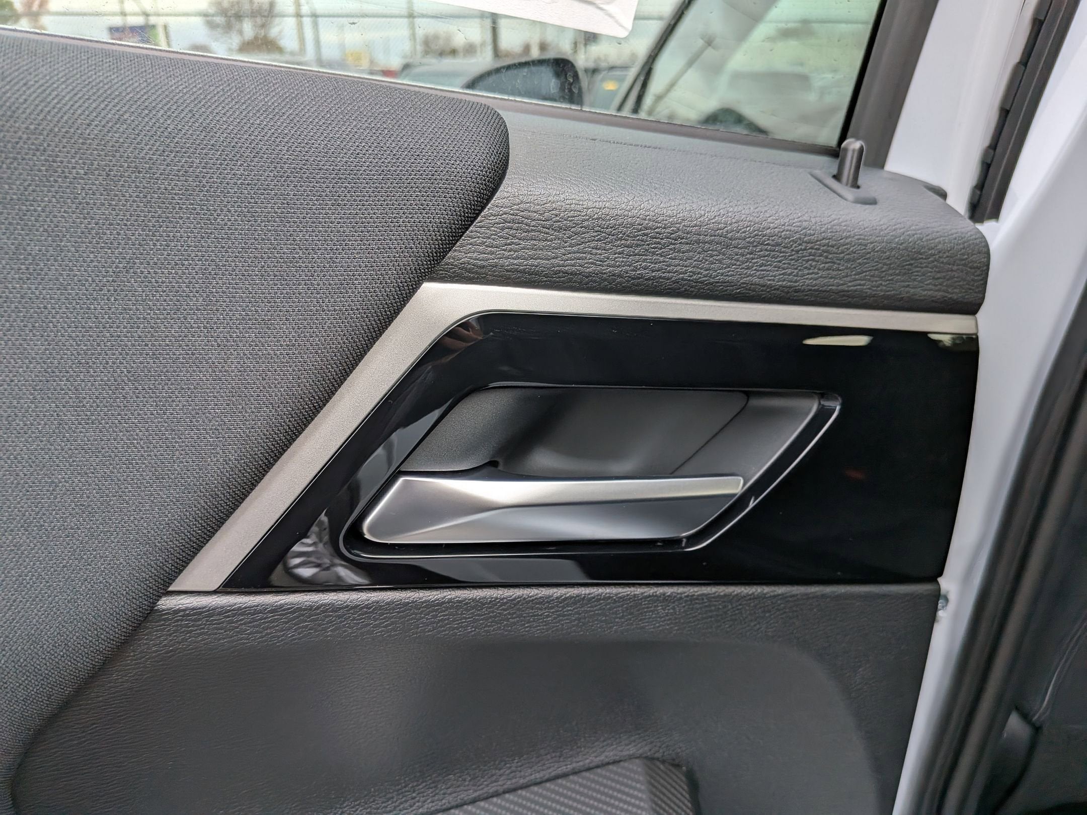 2025 Mitsubishi Outlander ES