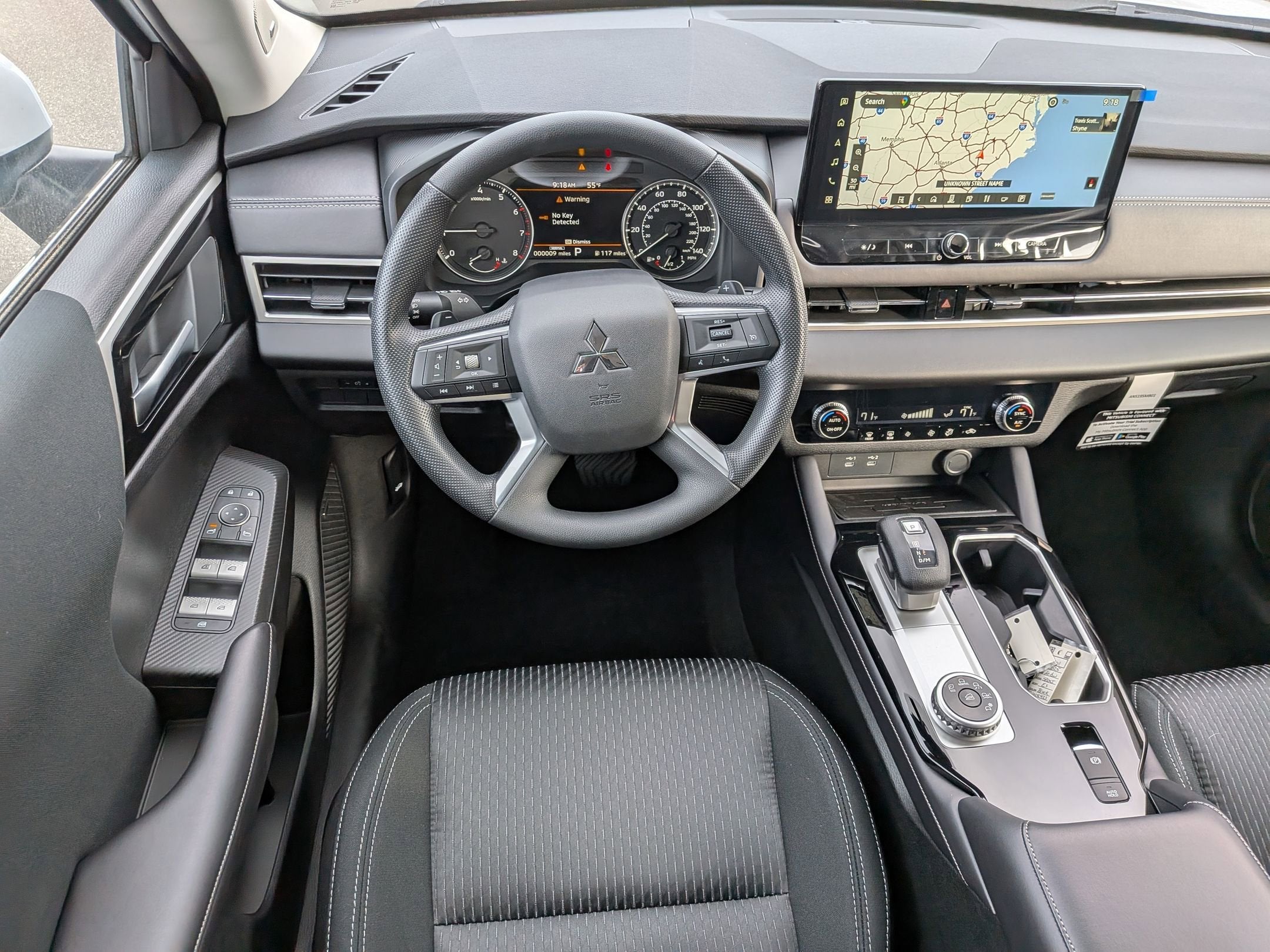 2025 Mitsubishi Outlander ES