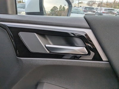 2025 Mitsubishi Outlander ES