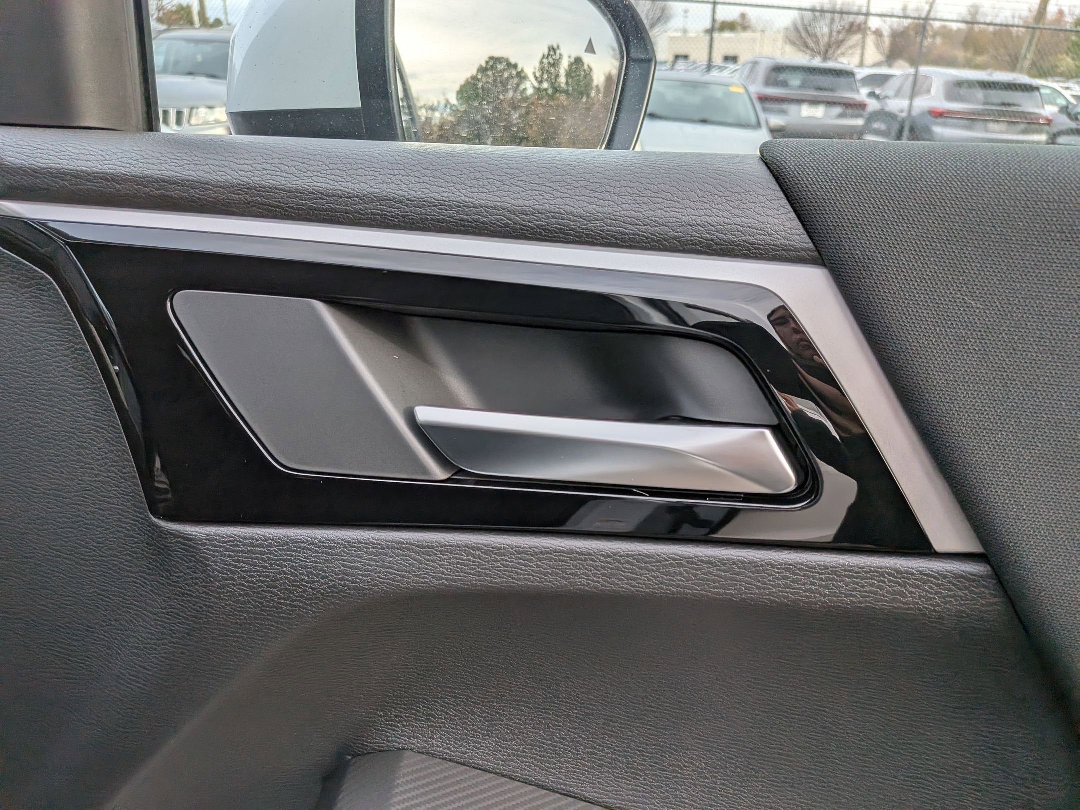 2025 Mitsubishi Outlander ES