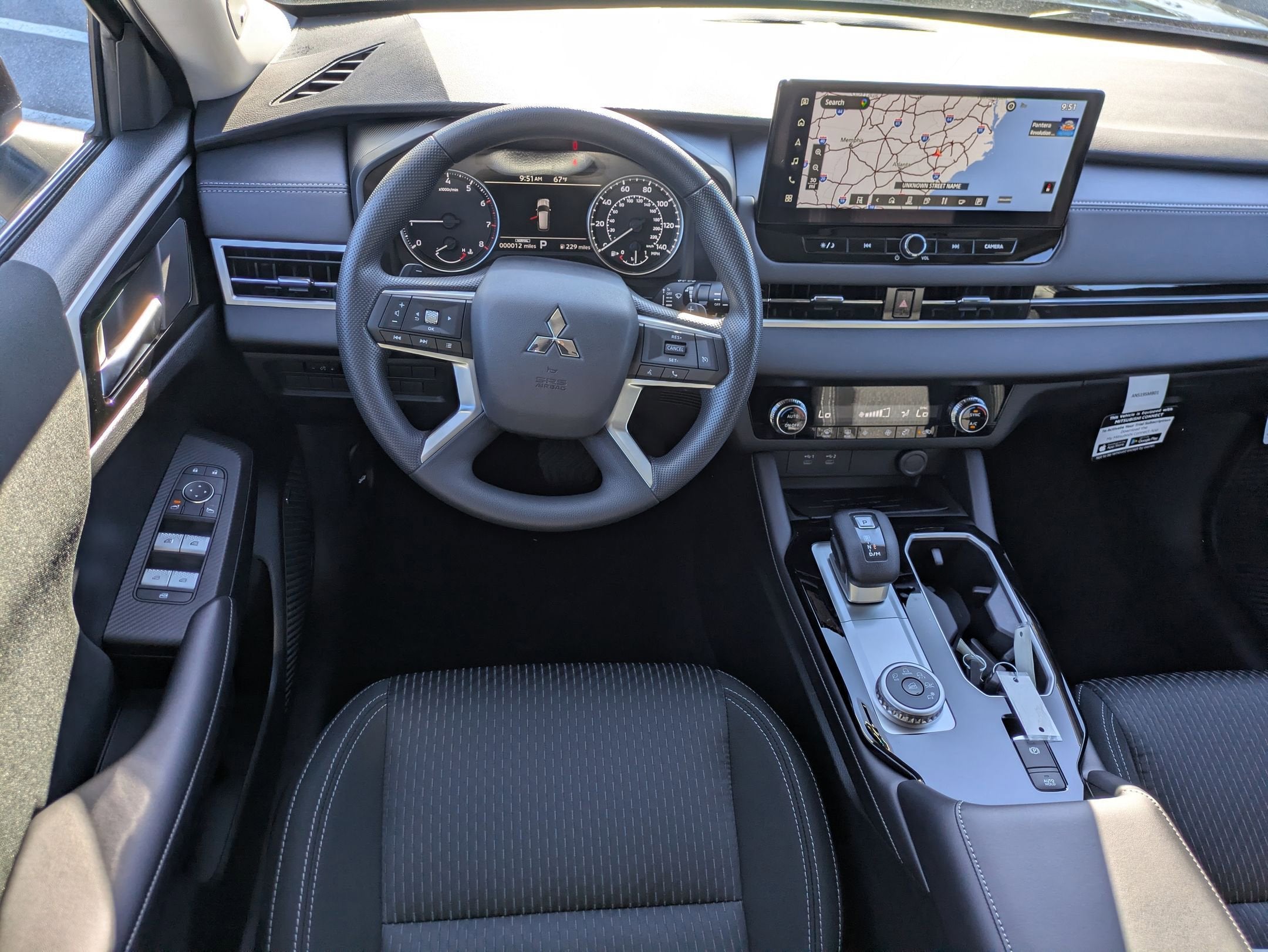 2025 Mitsubishi Outlander ES