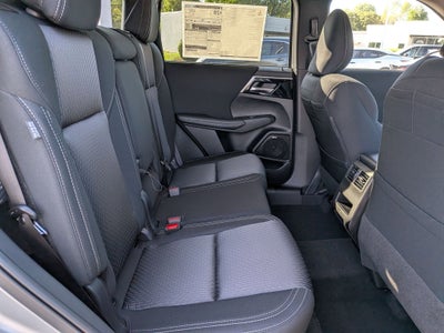 2026 Mitsubishi Outlander ES