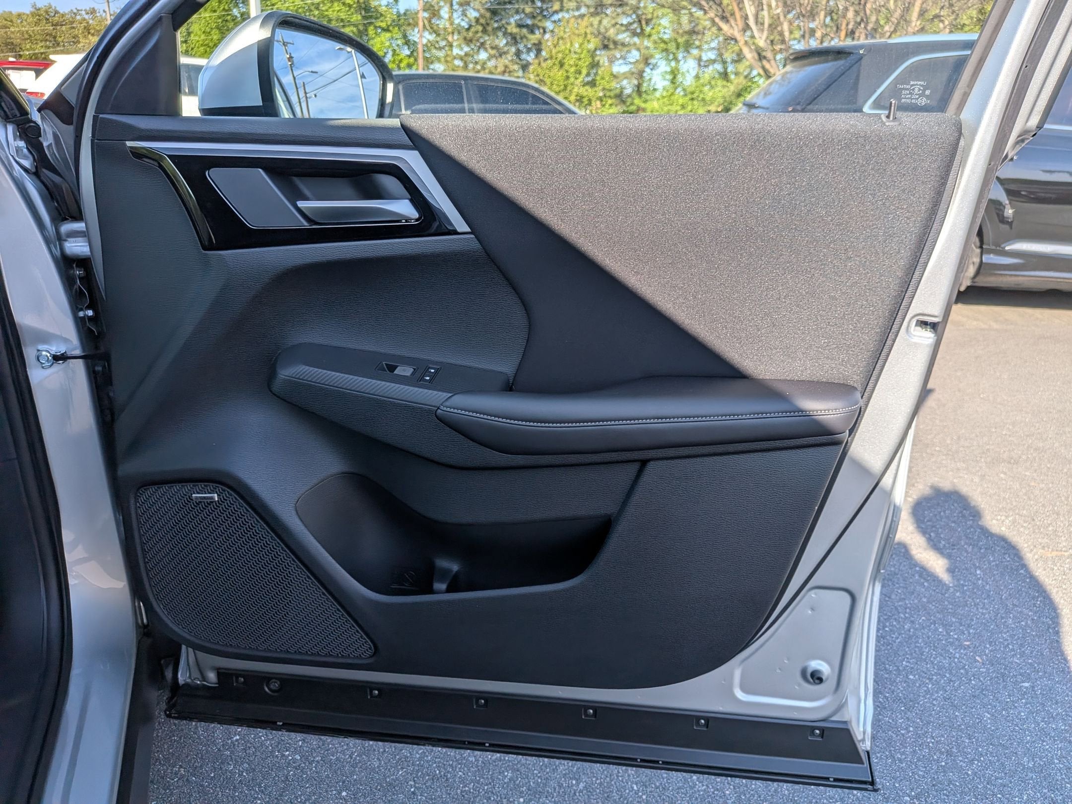 2026 Mitsubishi Outlander ES