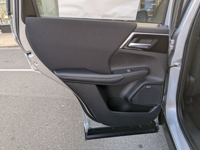 2026 Mitsubishi Outlander ES