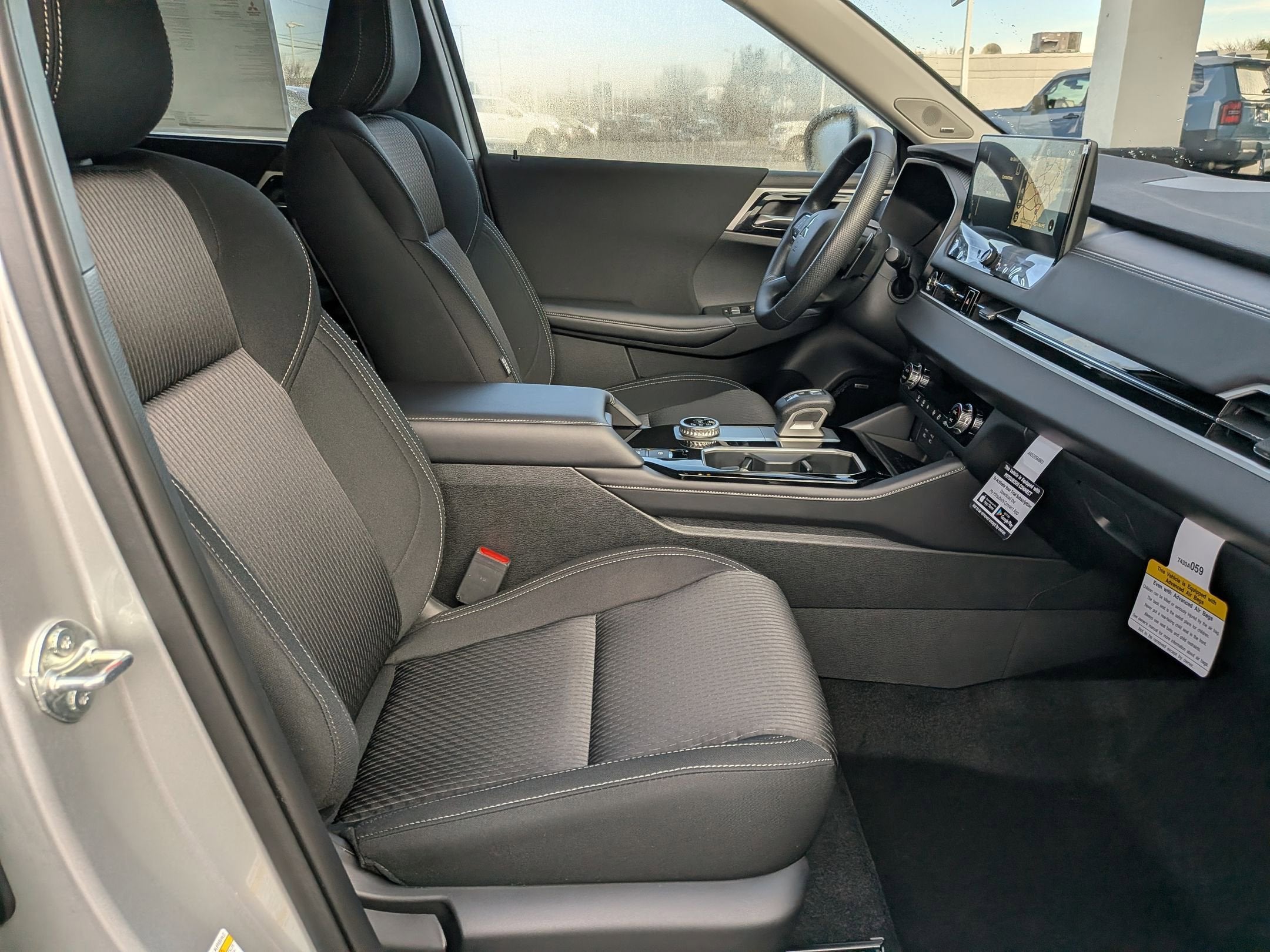 2026 Mitsubishi Outlander ES