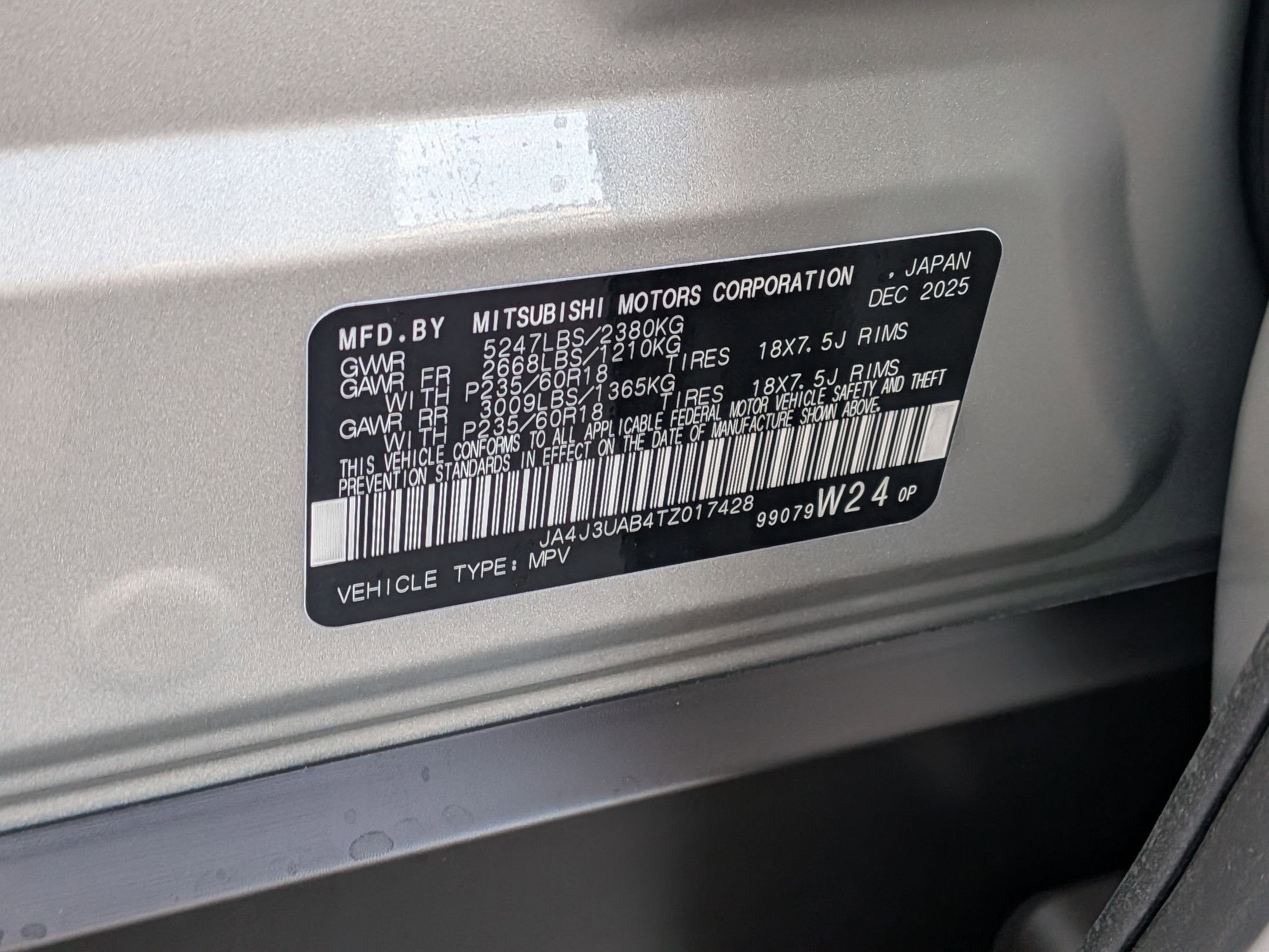 2026 Mitsubishi Outlander ES