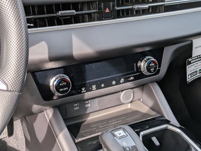 2026 Mitsubishi Outlander ES