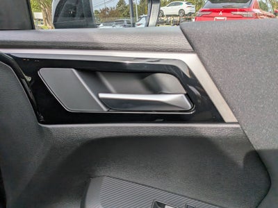 2026 Mitsubishi Outlander ES