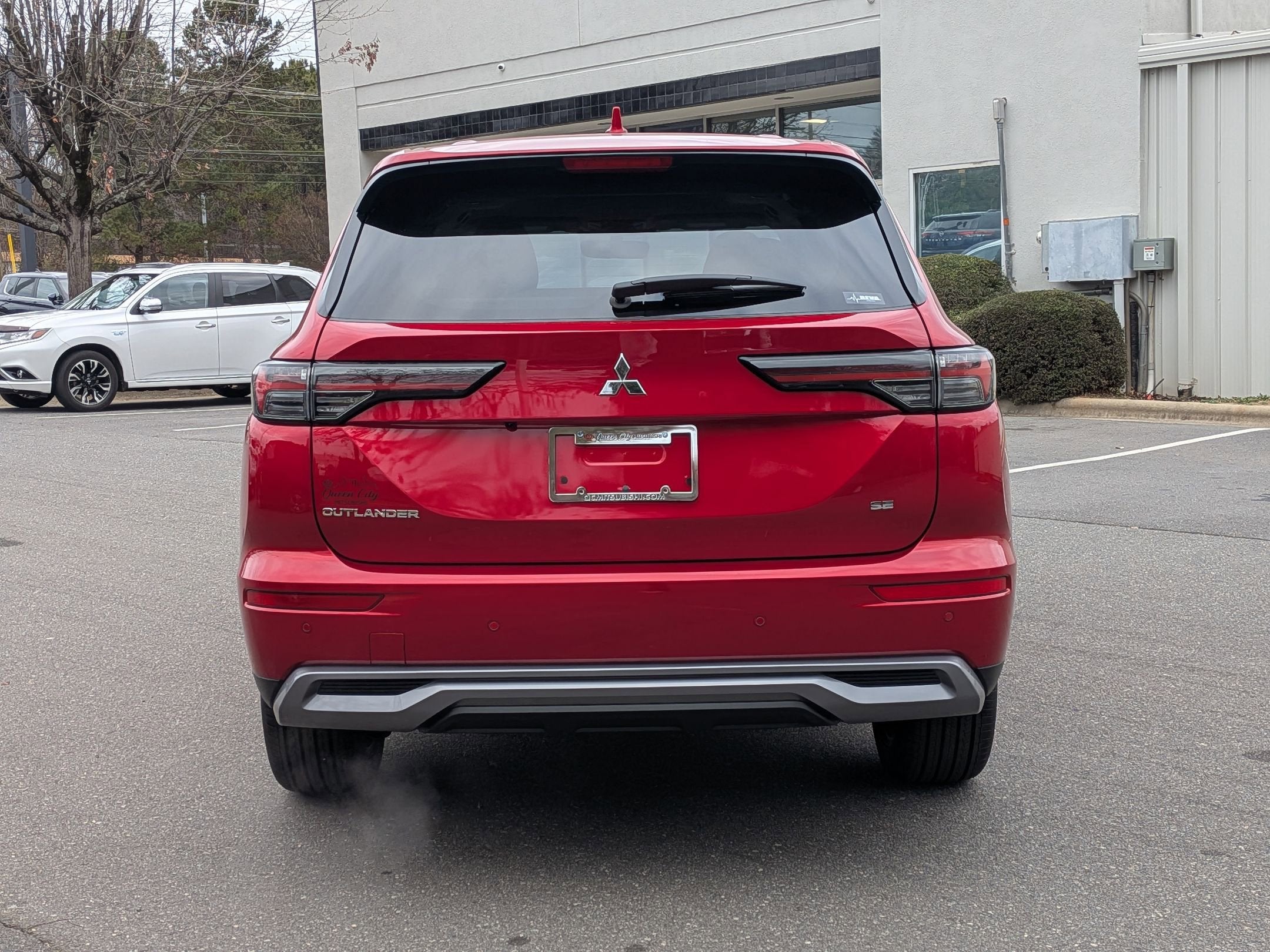 2025 Mitsubishi Outlander SE