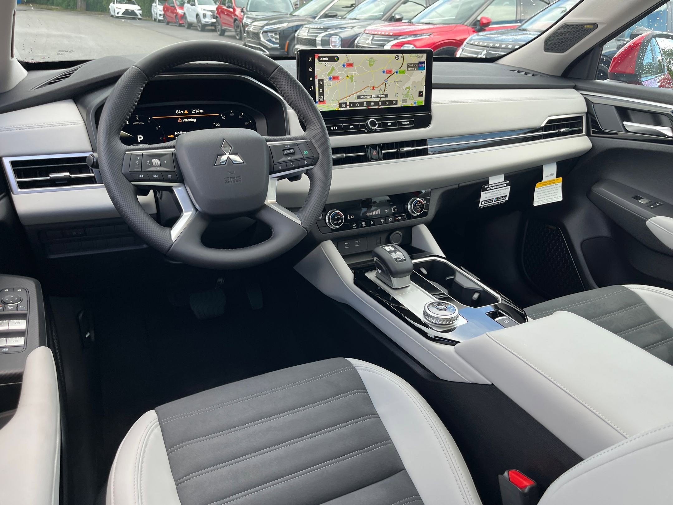 2025 Mitsubishi Outlander SE