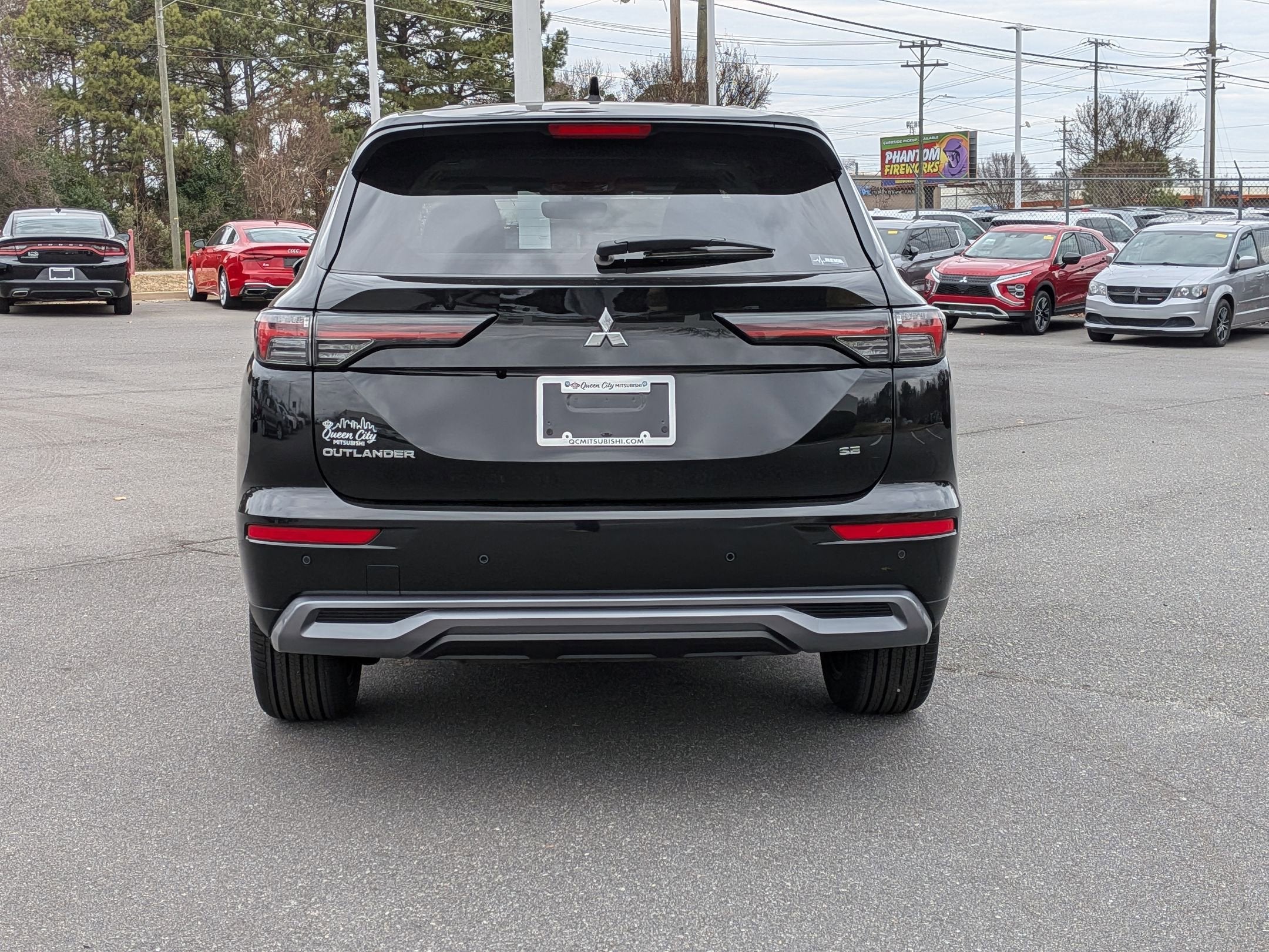 2025 Mitsubishi Outlander SE