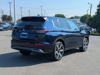 2025 Mitsubishi Outlander SE