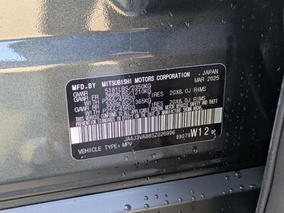 2025 Mitsubishi Outlander SE