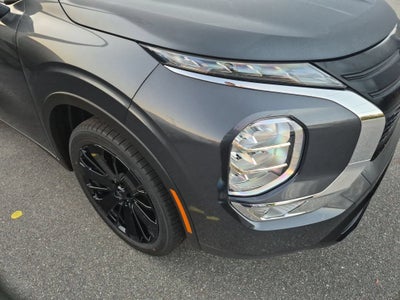 2026 Mitsubishi Outlander LE