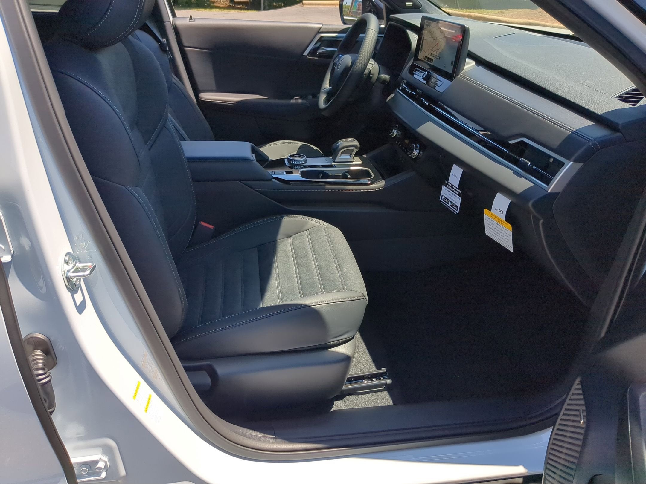 2026 Mitsubishi Outlander LE