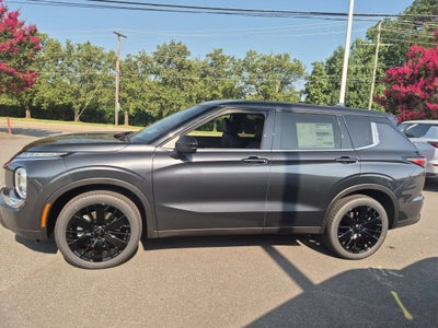 2026 Mitsubishi Outlander LE