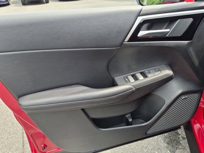 2026 Mitsubishi Outlander LE