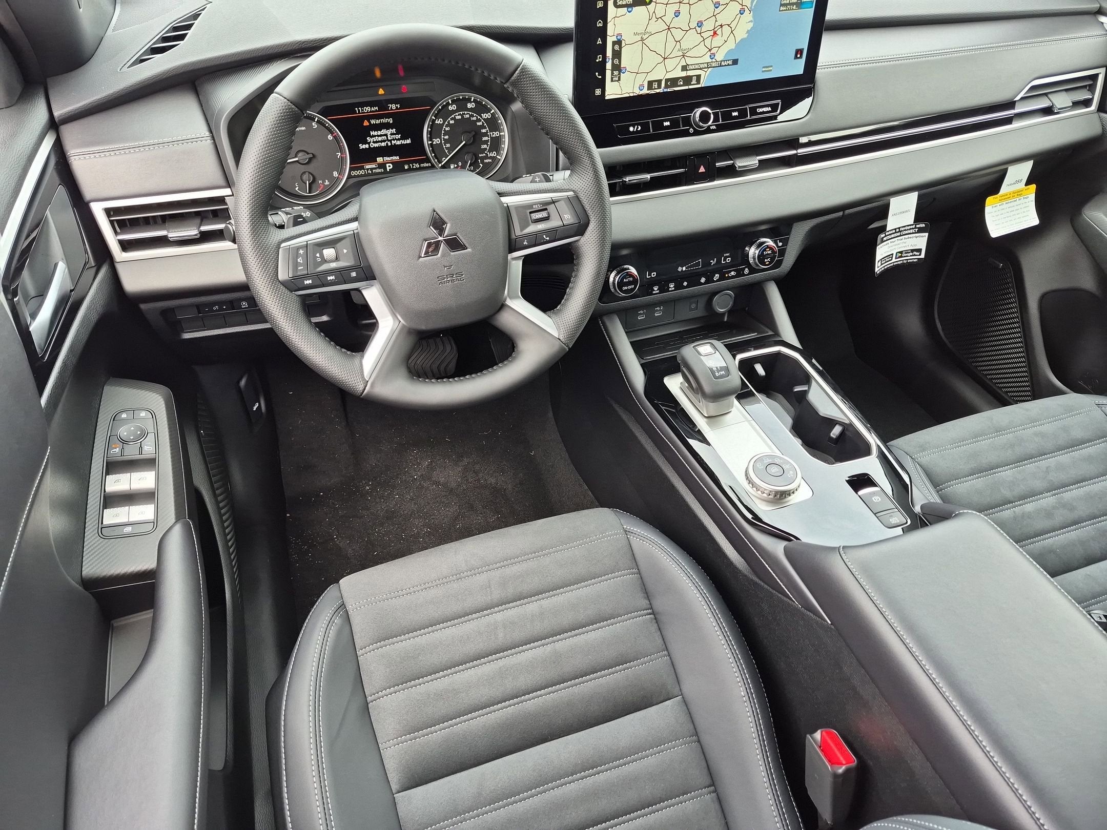 2026 Mitsubishi Outlander LE