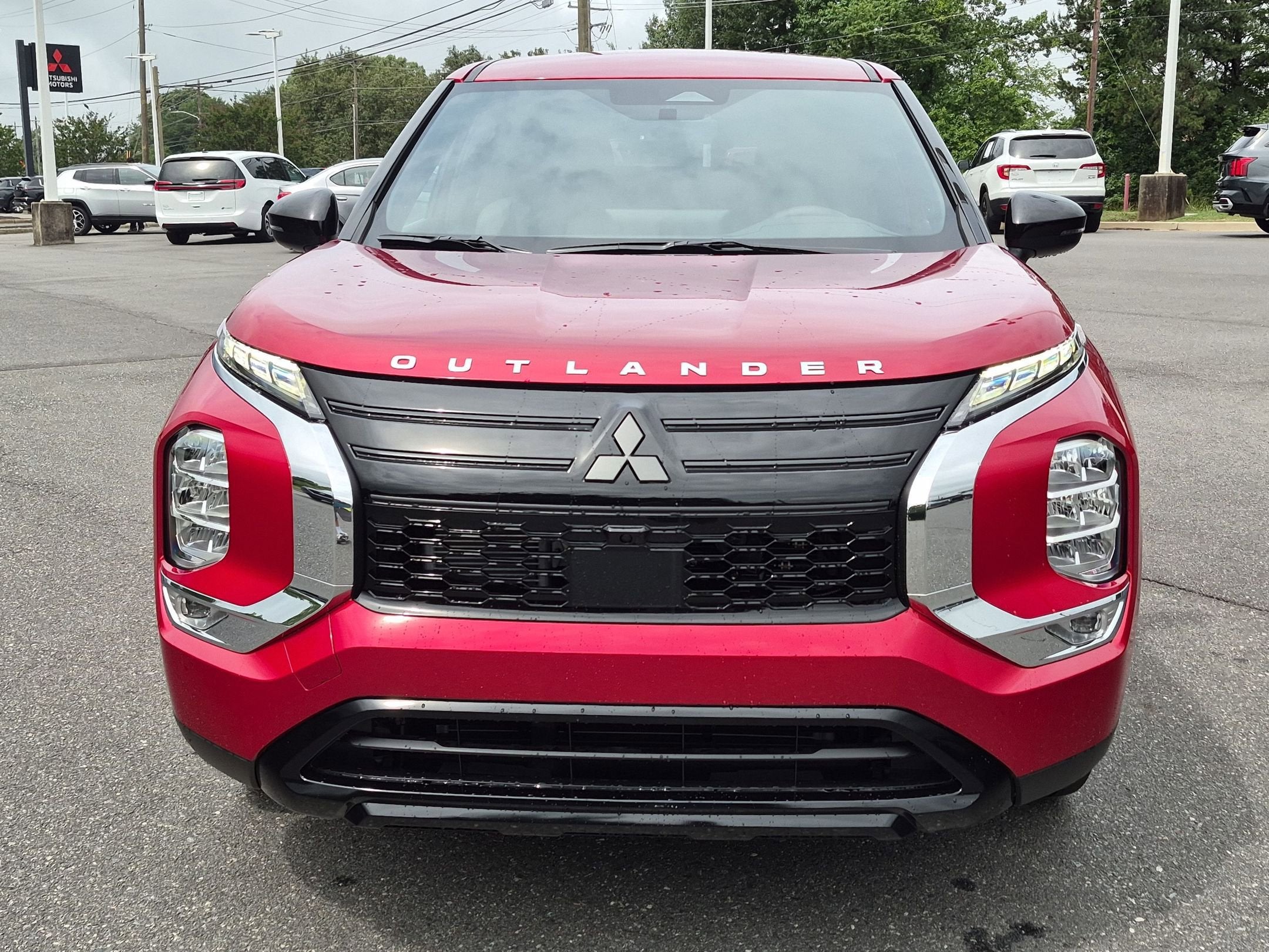 2026 Mitsubishi Outlander LE