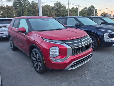 2026 Mitsubishi Outlander SE