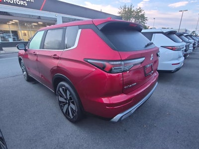 2026 Mitsubishi Outlander SE