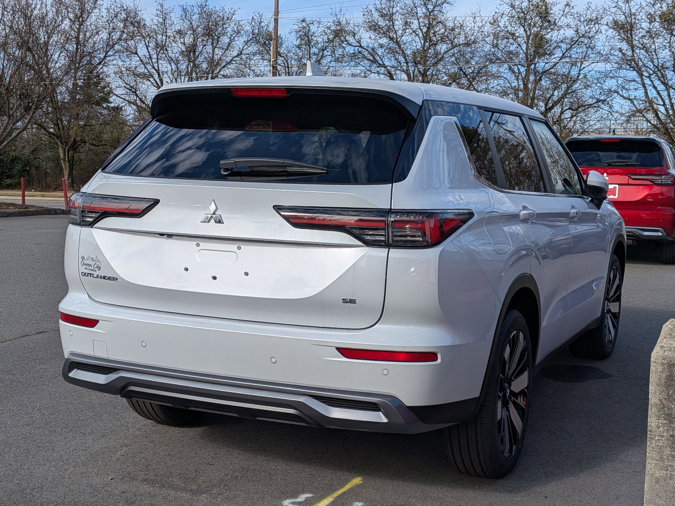 2026 Mitsubishi Outlander SE