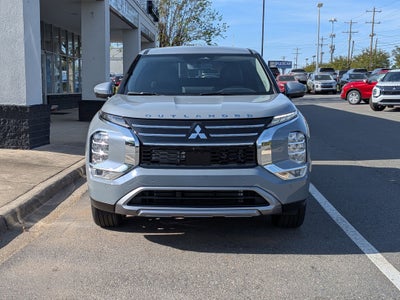2026 Mitsubishi Outlander SE