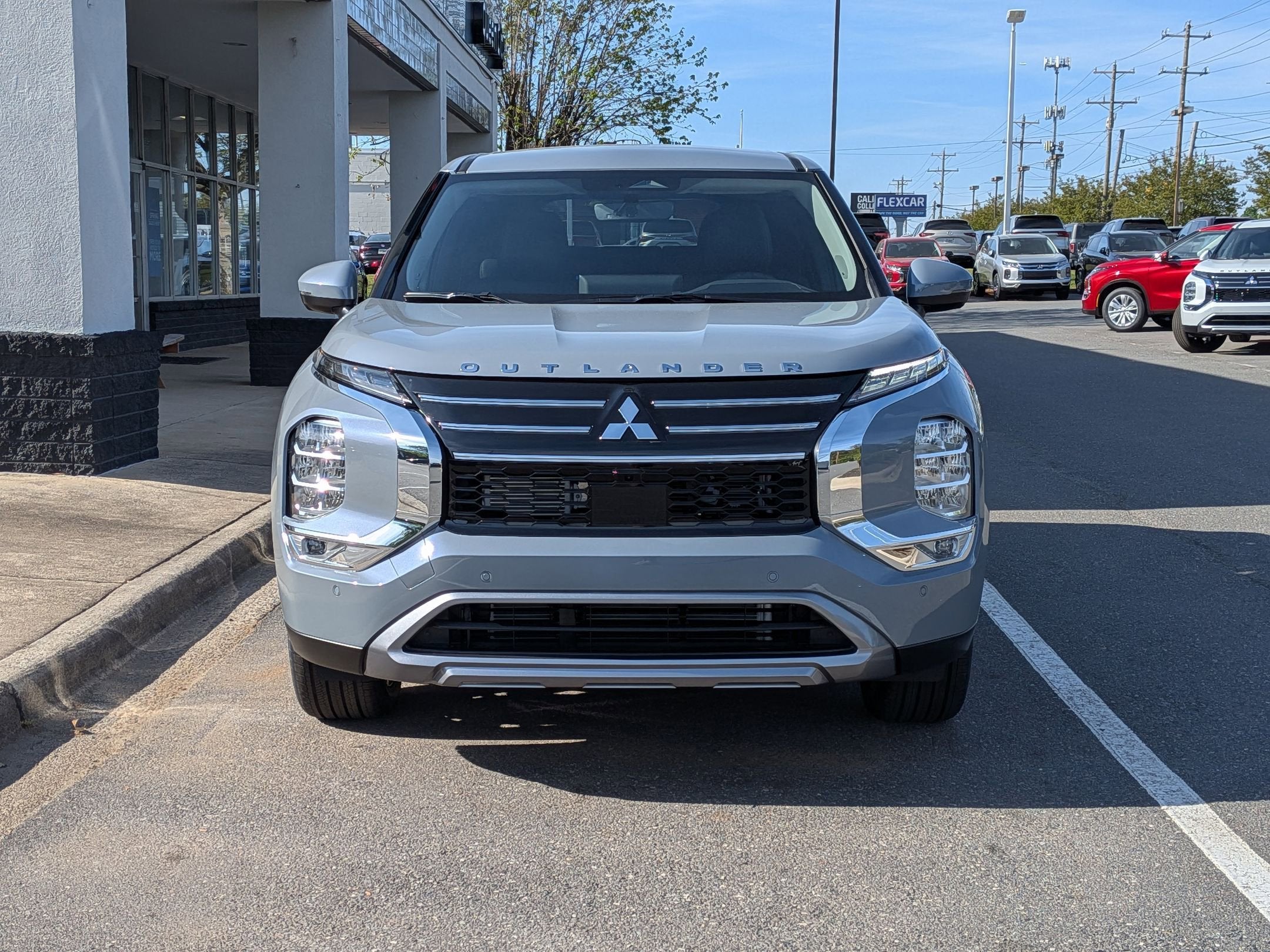 2026 Mitsubishi Outlander SE