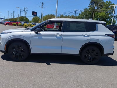 2026 Mitsubishi Outlander LE