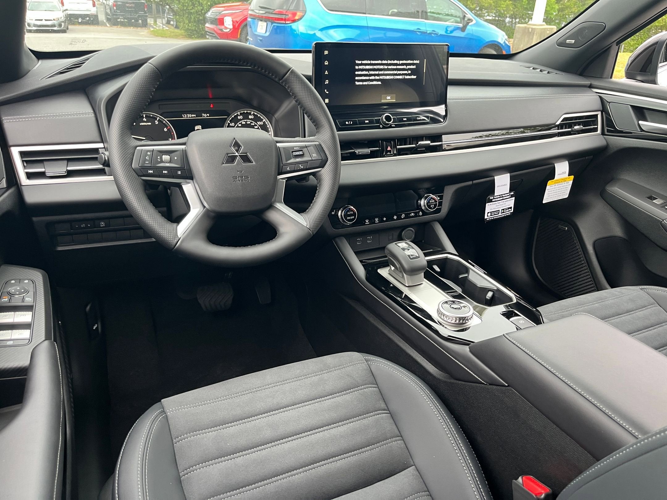 2026 Mitsubishi Outlander LE