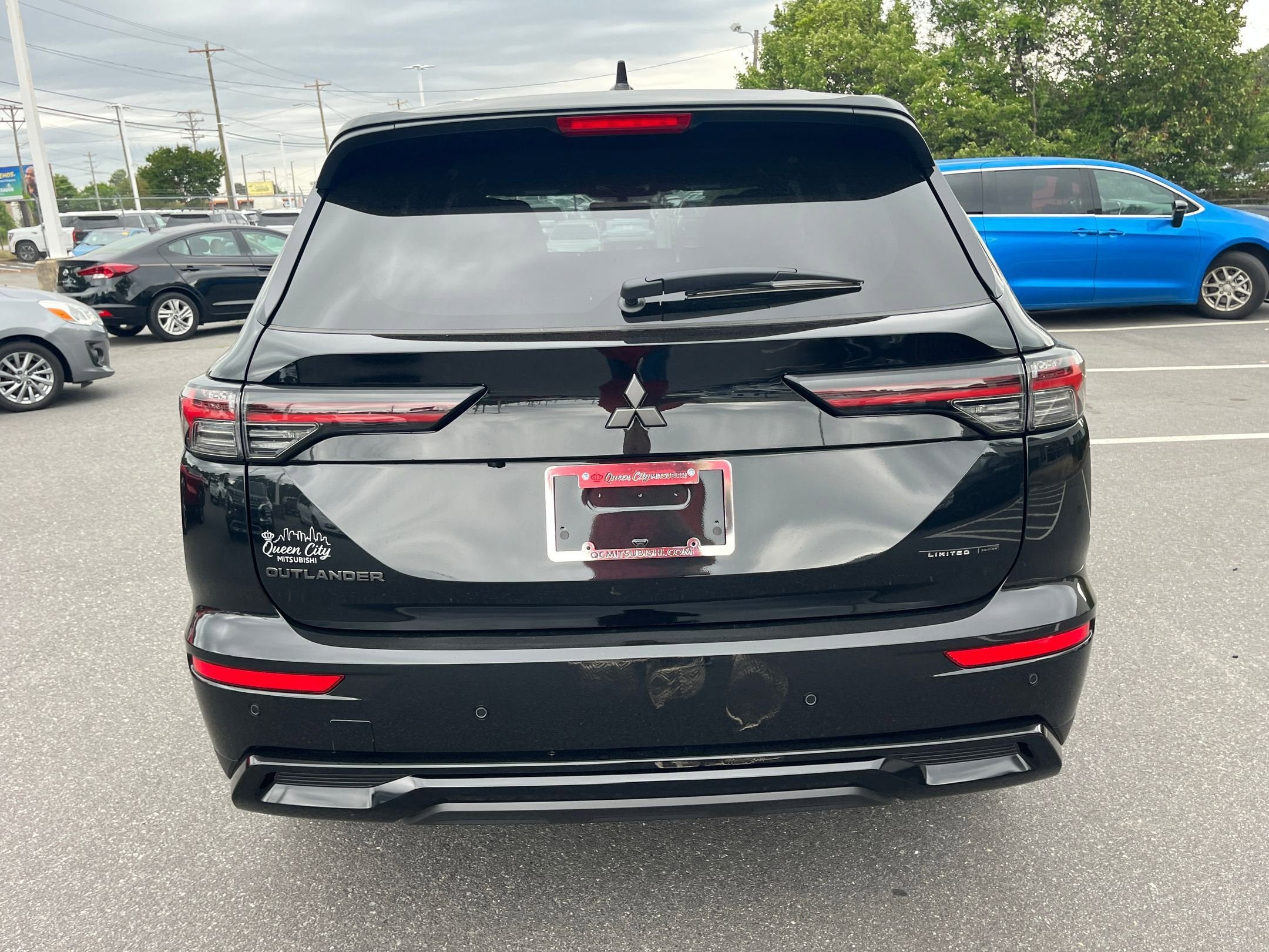 2026 Mitsubishi Outlander LE