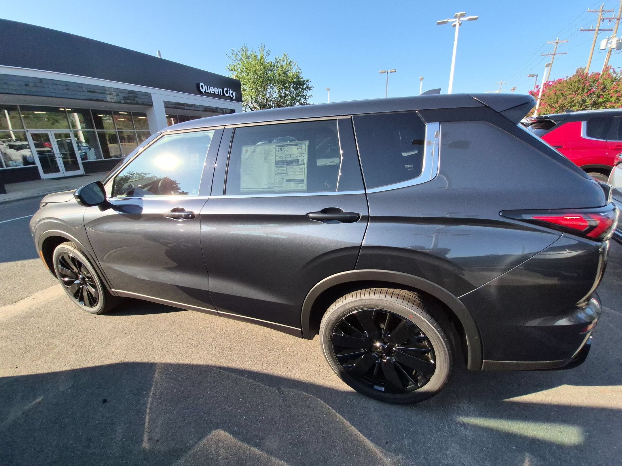 2026 Mitsubishi Outlander LE