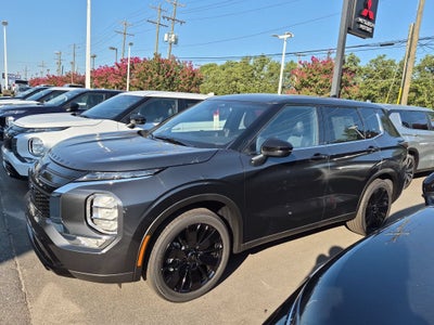 2026 Mitsubishi Outlander LE