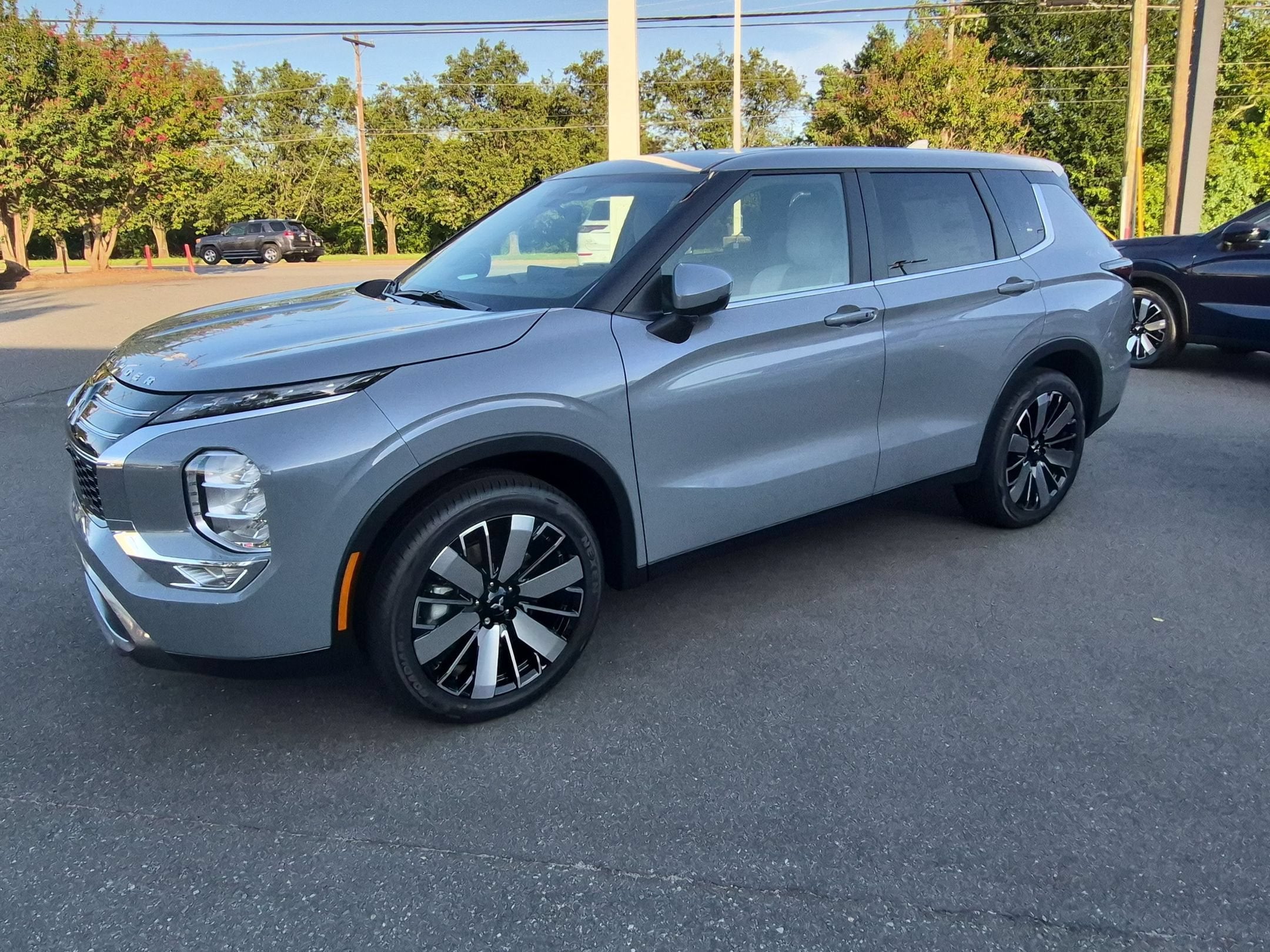 2026 Mitsubishi Outlander SE
