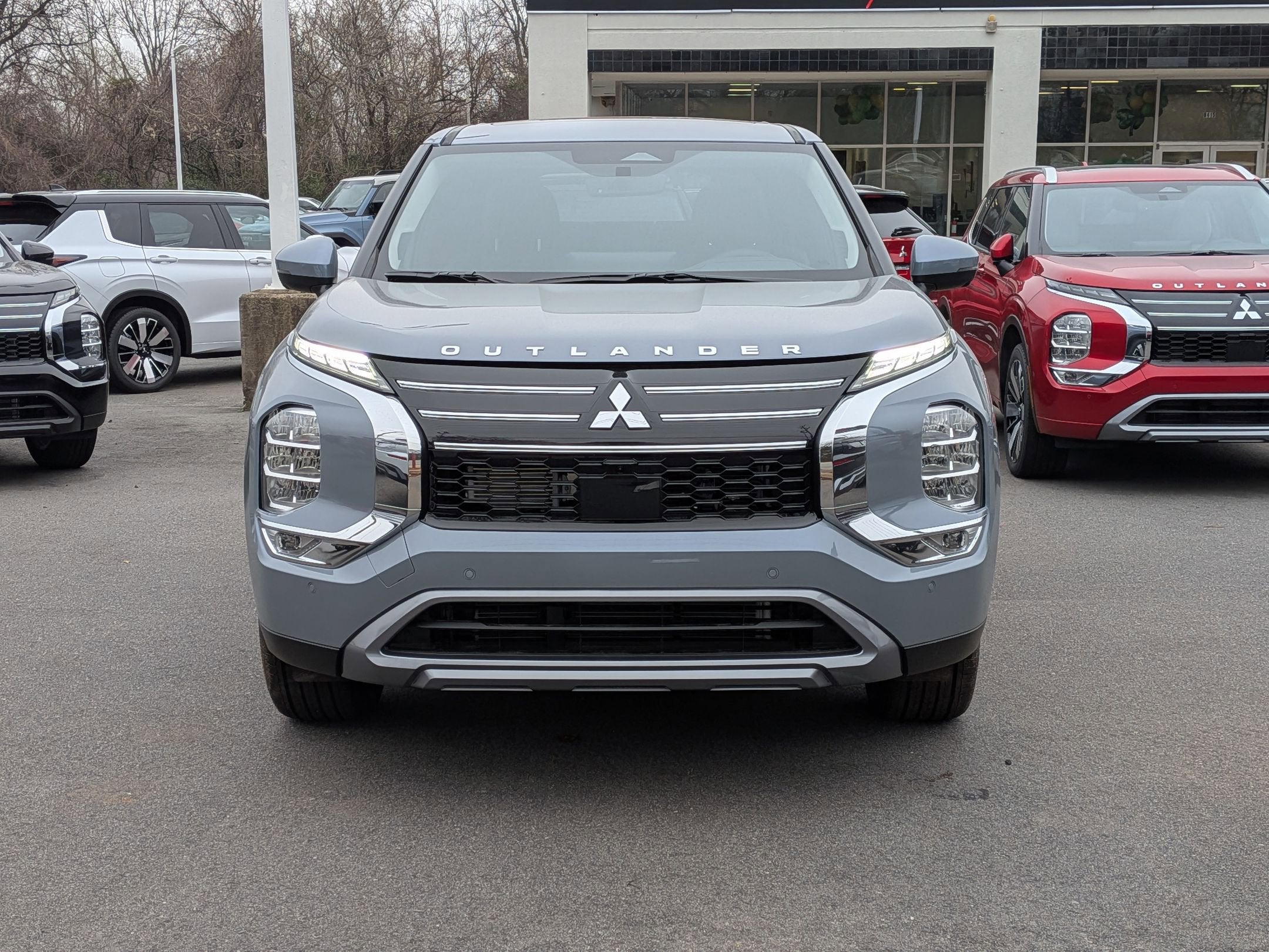 2026 Mitsubishi Outlander SE