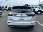 2026 Mitsubishi Outlander LE