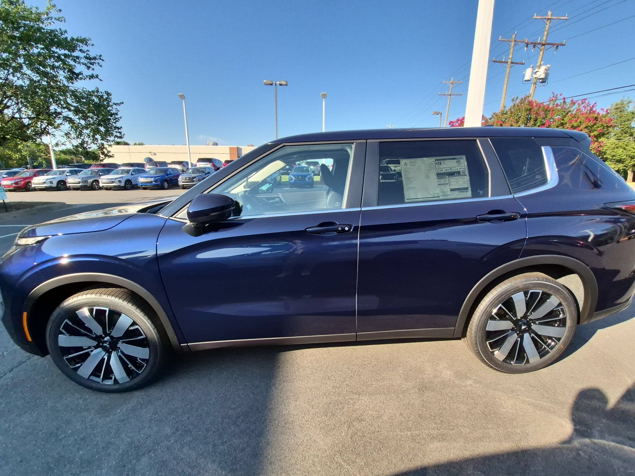 2026 Mitsubishi Outlander SE