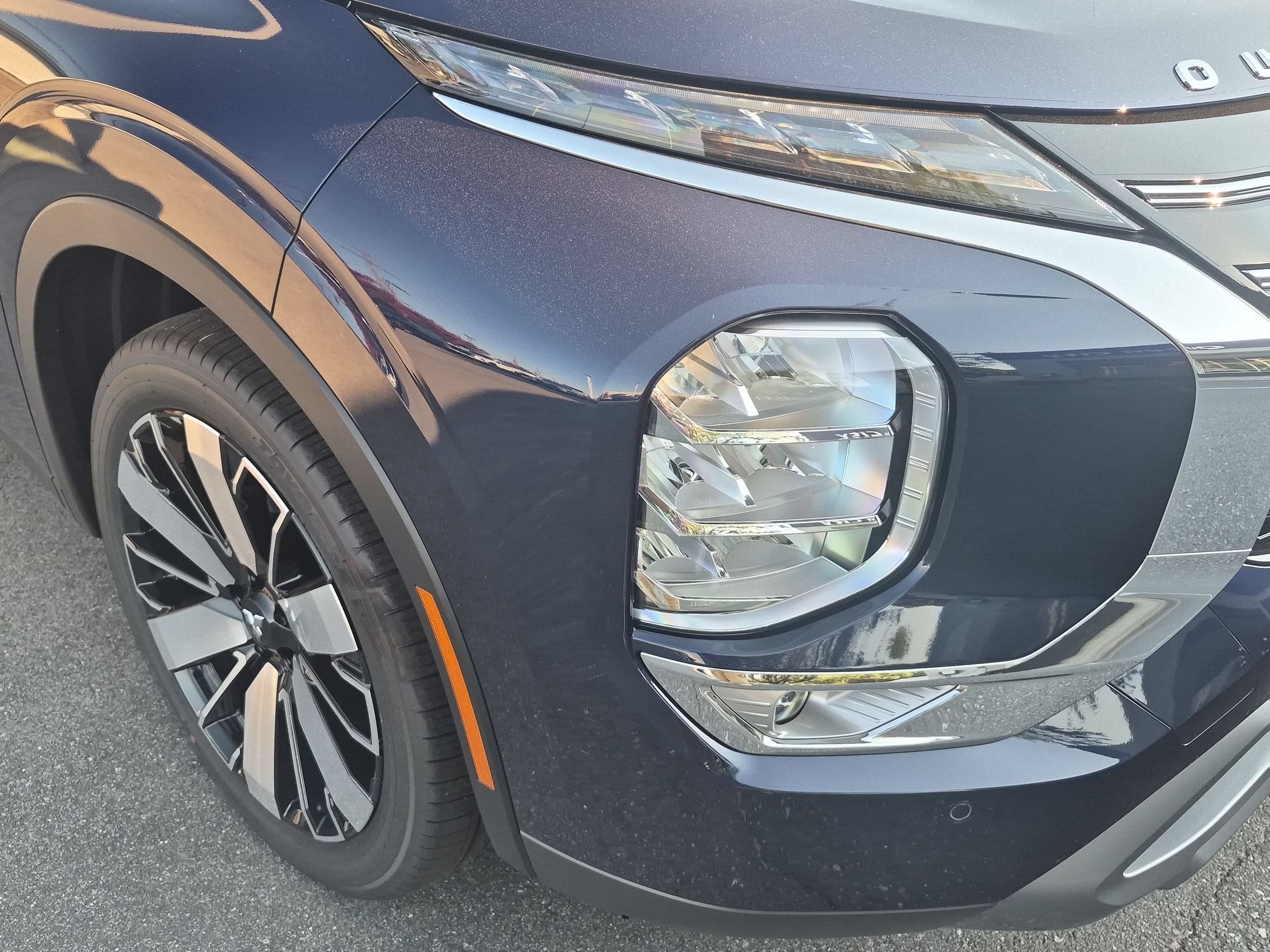 2026 Mitsubishi Outlander SE