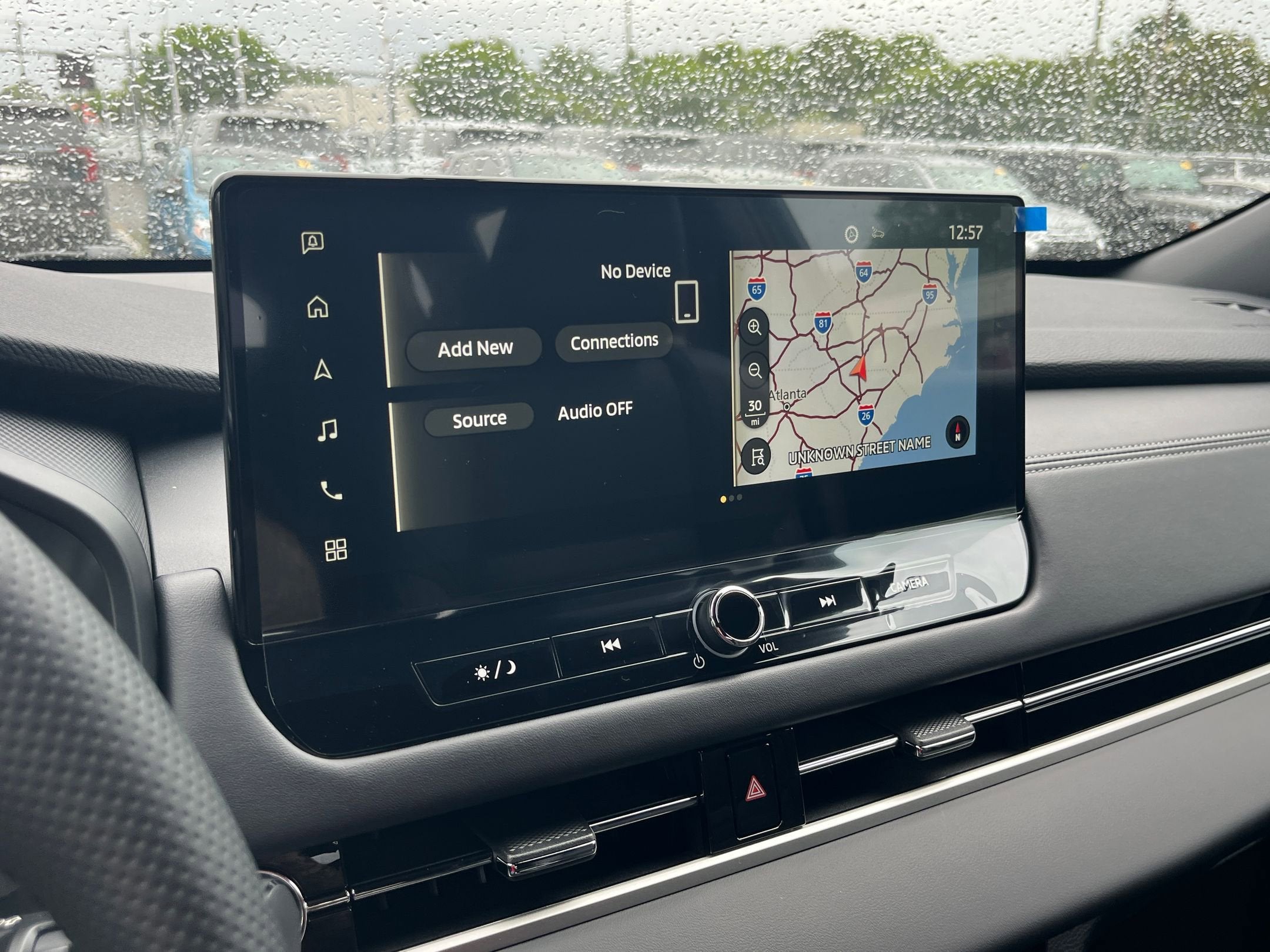 2026 Mitsubishi Outlander LE