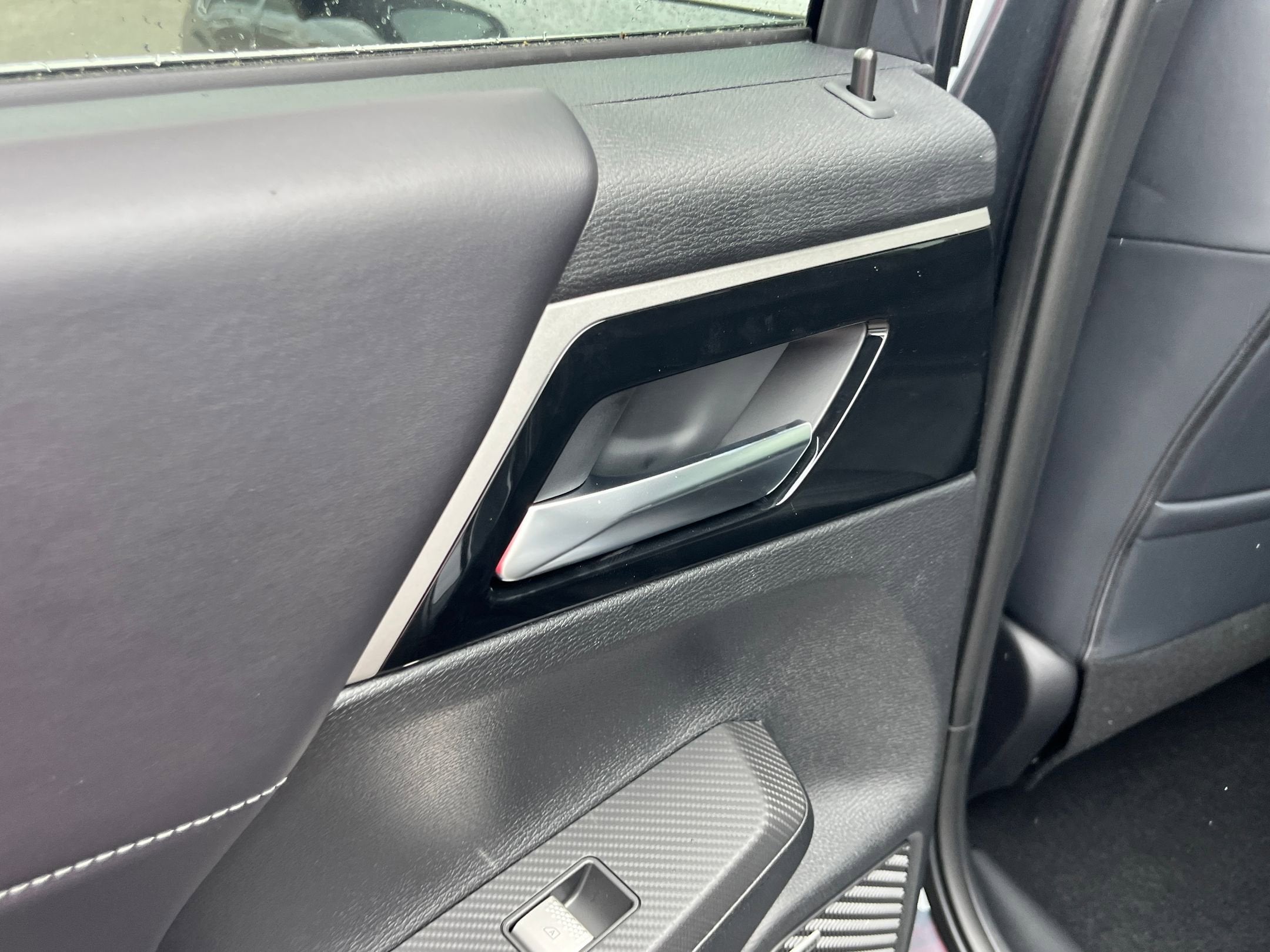 2026 Mitsubishi Outlander LE