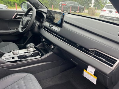 2026 Mitsubishi Outlander LE