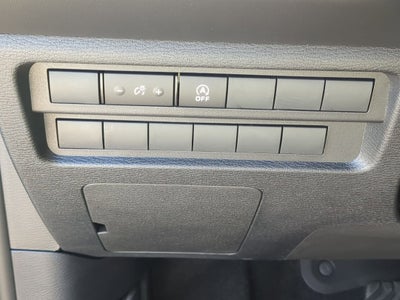 2026 Mitsubishi Outlander LE