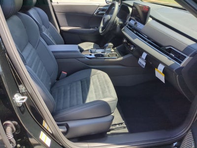 2026 Mitsubishi Outlander LE